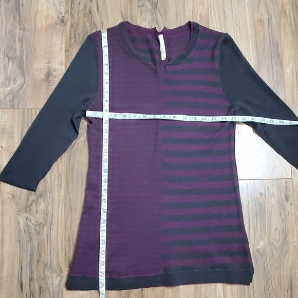 Oonagh Purple and Gray Cashmere Sweater - Picture 5 of 8